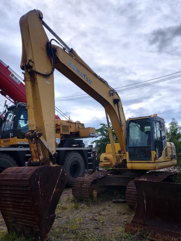 EXCAVATOR PC195 - LC (PC-01)